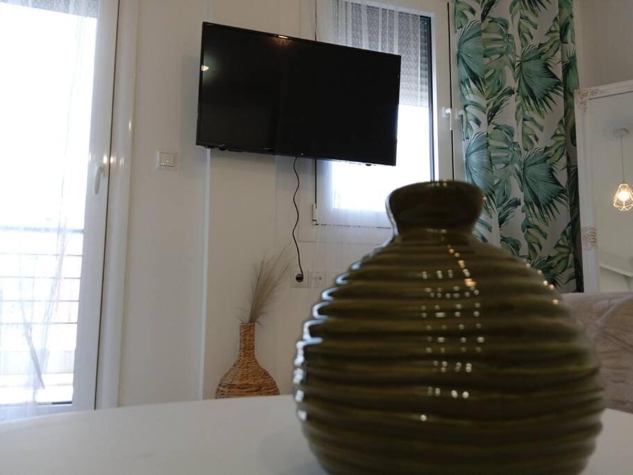 Block Of Flats - Modern Flat Appartement Ioannina Buitenkant foto